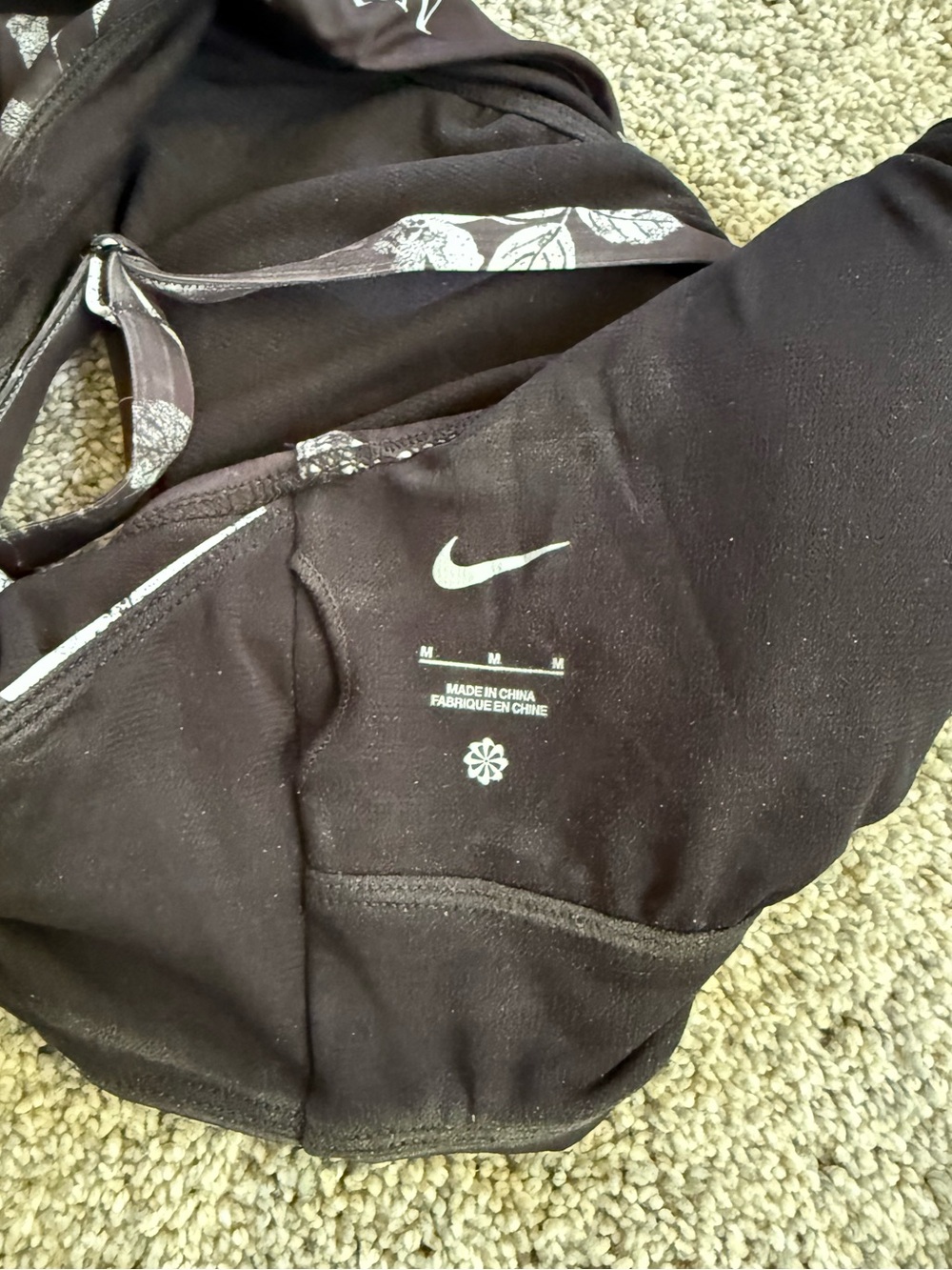 Nike Swim Top - Picture 3 of 5